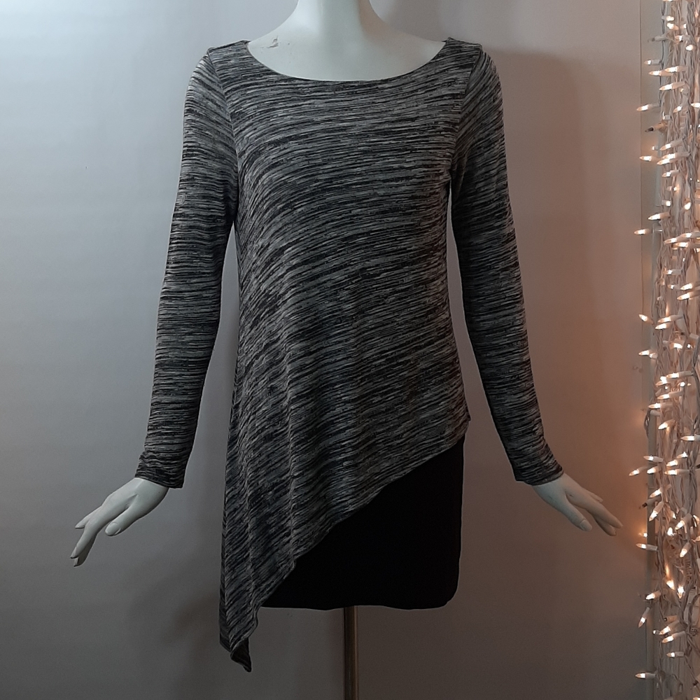 White House Black Market Gray Black Asymmetrical Tunic - bin 1